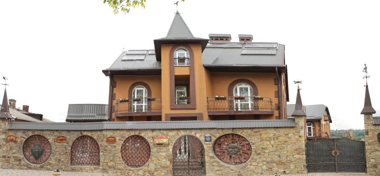 Sadyba Smotrytska Perlyna Kamianets-Podilskyi Quarto foto